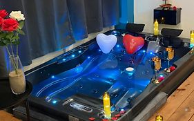 Love 2 avec Jacuzzi